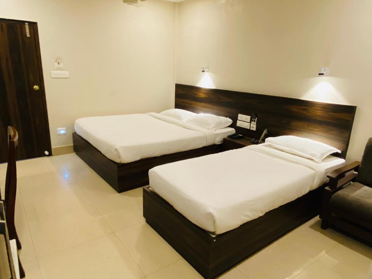Saluja Residency Hotel Siliguri Exterior photo