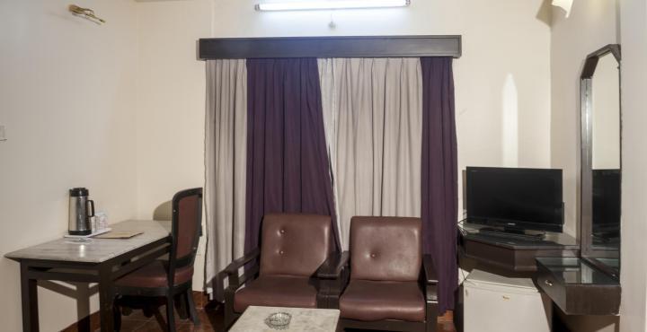 Saluja Residency Hotel Siliguri Exterior photo
