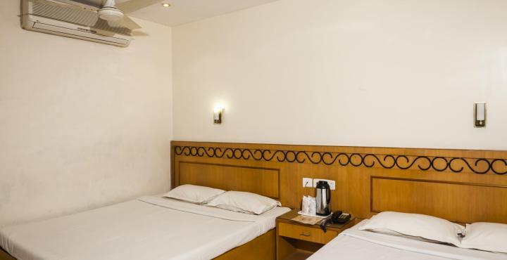 Saluja Residency Hotel Siliguri Exterior photo